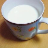 牛乳をちょっとおいしく、バニラミルク